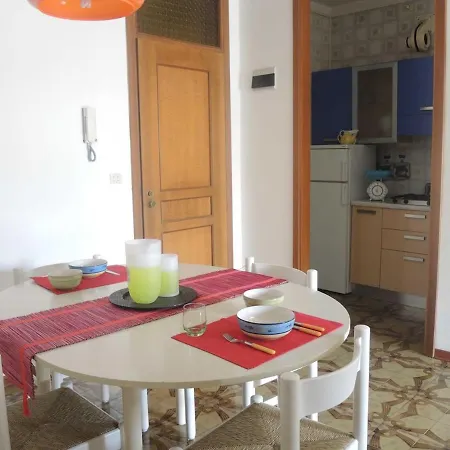 Spacious Flat Near Pluto * Bibione